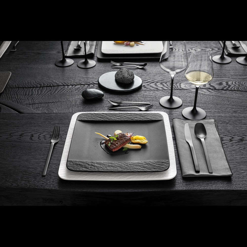 Manufacture Rock Square Flat Plate