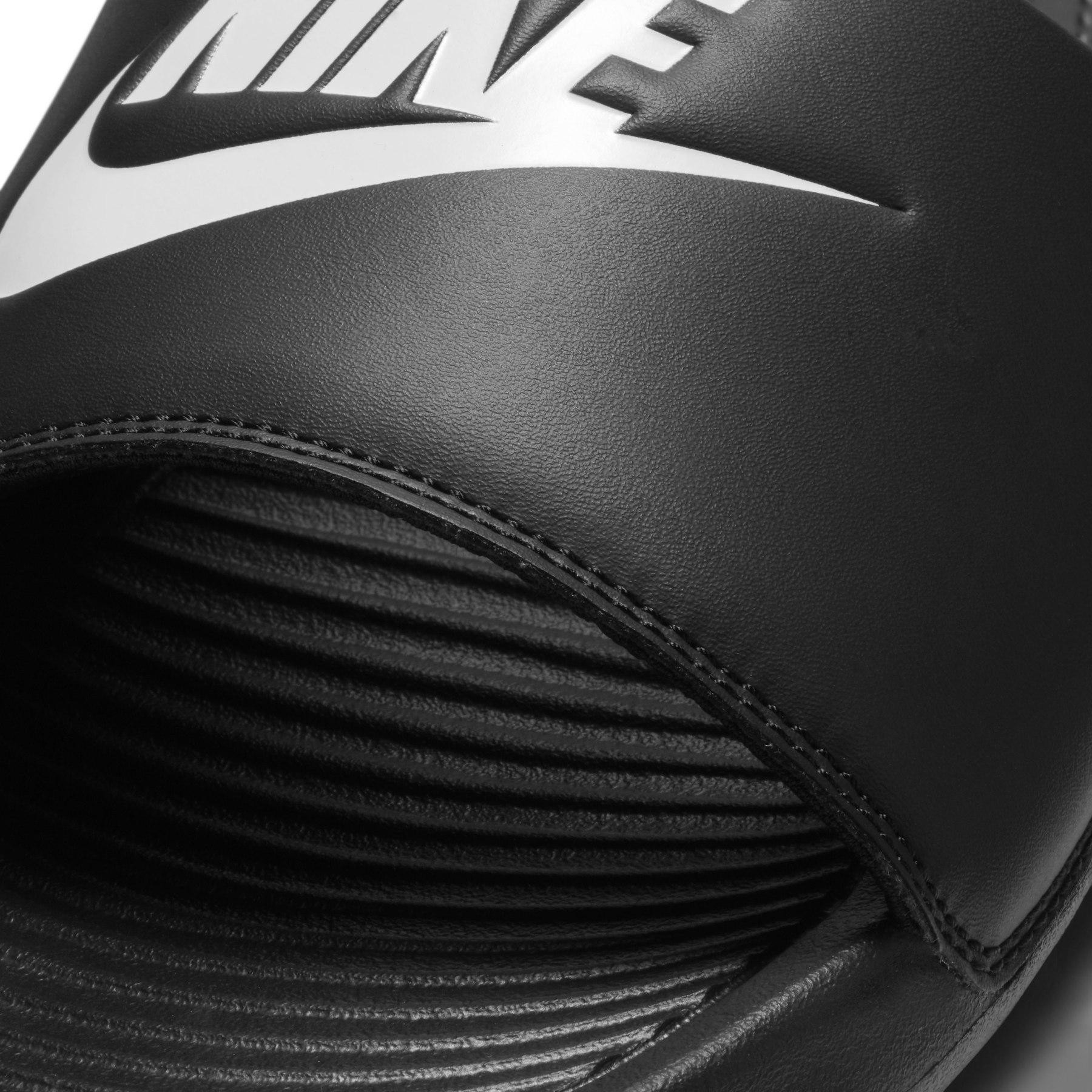 Papuqe Nike thumbnail 6