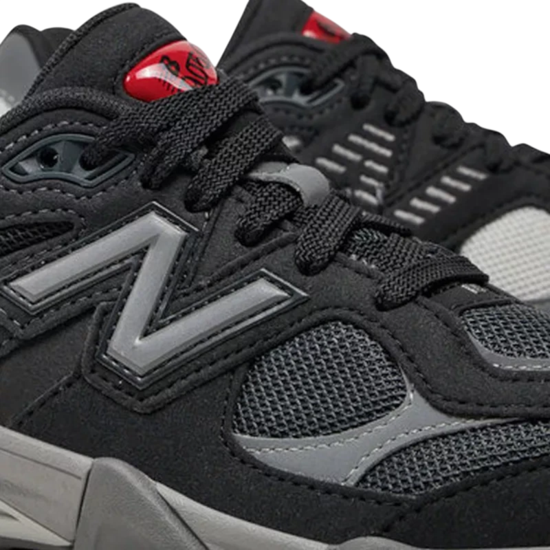 NEW BALANCE GC9060BK