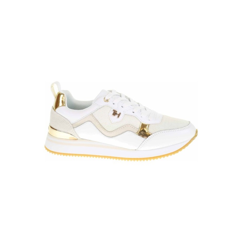 Feminine Active City Sneaker