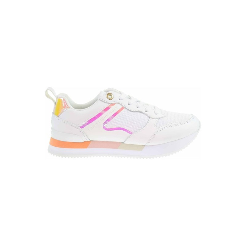 Feminine Active City Sneaker