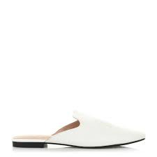 Feminine Leather Flat Mule