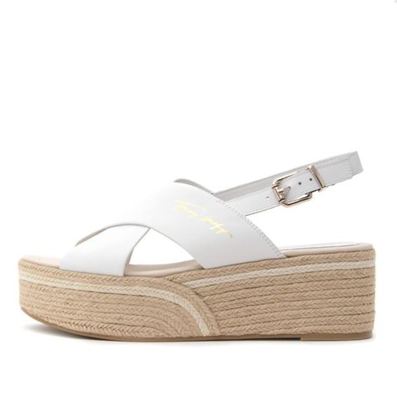 Elevated Th Leather Flatform