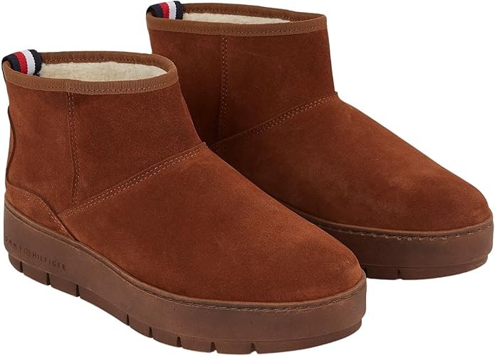 Cool Suede Snowboot