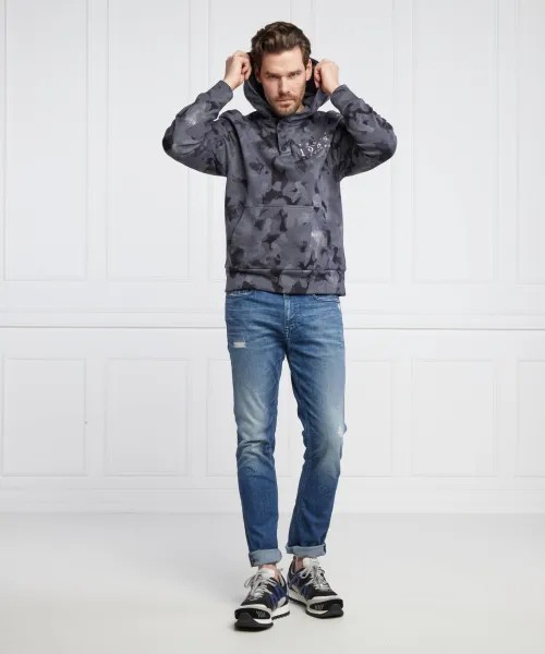 Washed Camo Henley thumbnail 2