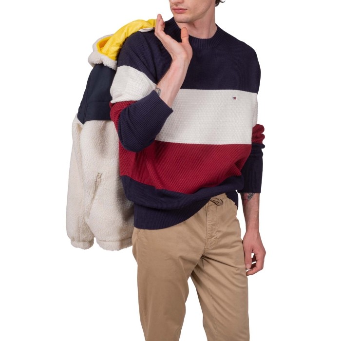 Textured Colorblock Crew Neck thumbnail 3