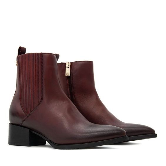 Shaded Leather Flat Boot