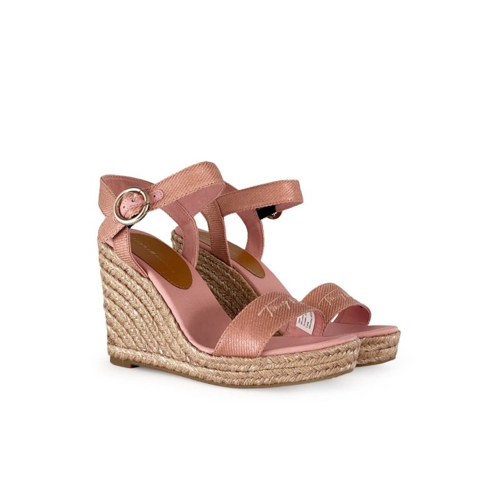 Th Signature High Wedge Sandal