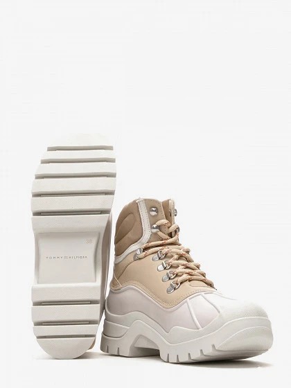 Warmlined Outdoor Boot thumbnail 4