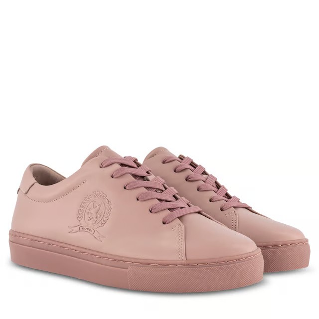 Th Elevated Crest Sneaker