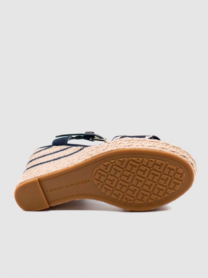 Seasonal Webbing Wedge thumbnail 4