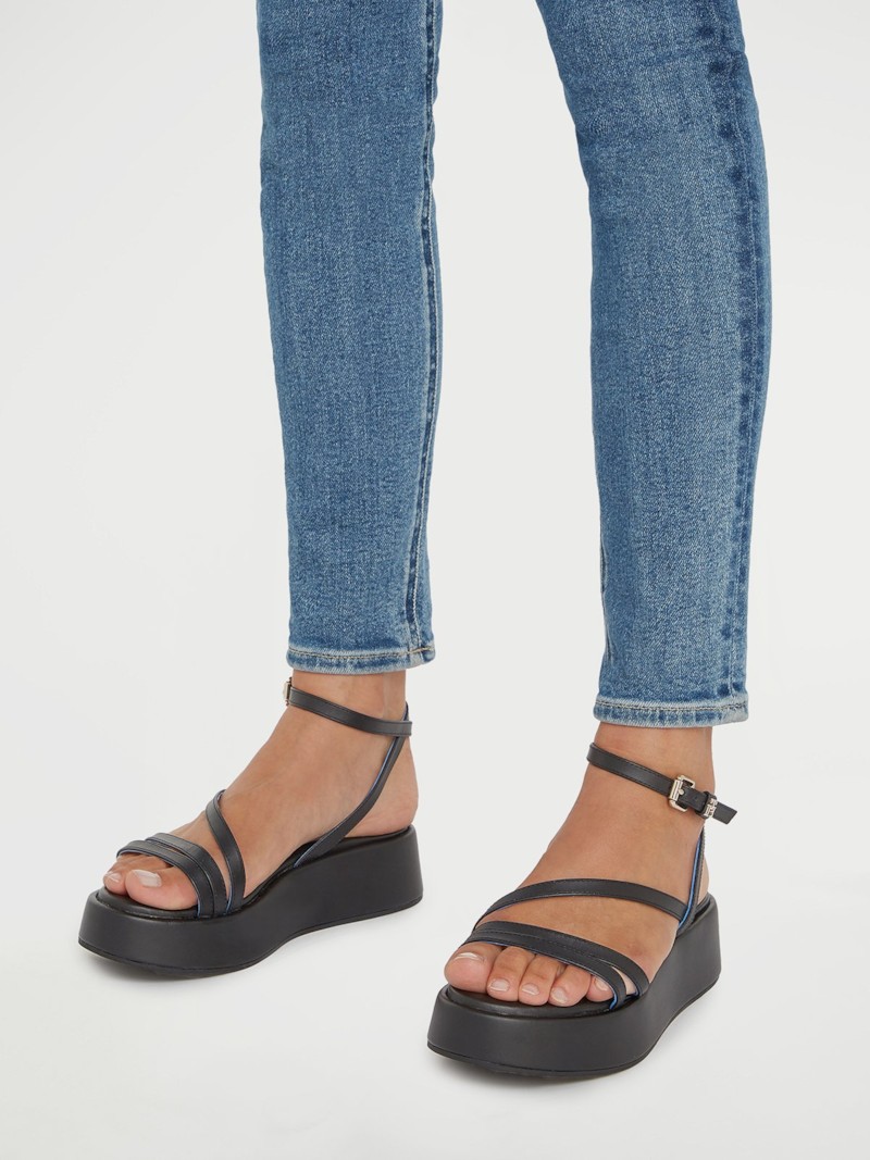 Th Strap Platform thumbnail 4