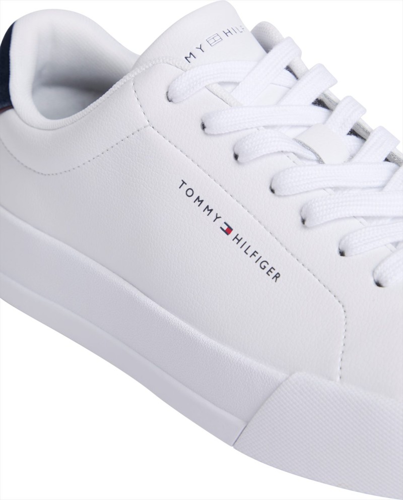 Th Court Lth Detail Ess thumbnail 6