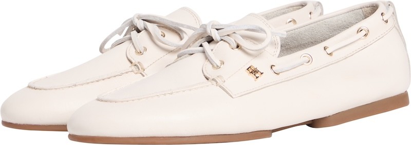 Th Sleek Leather Boat Shoe thumbnail 3