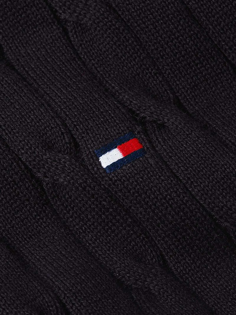 Classic Cable Crew Neck thumbnail 4