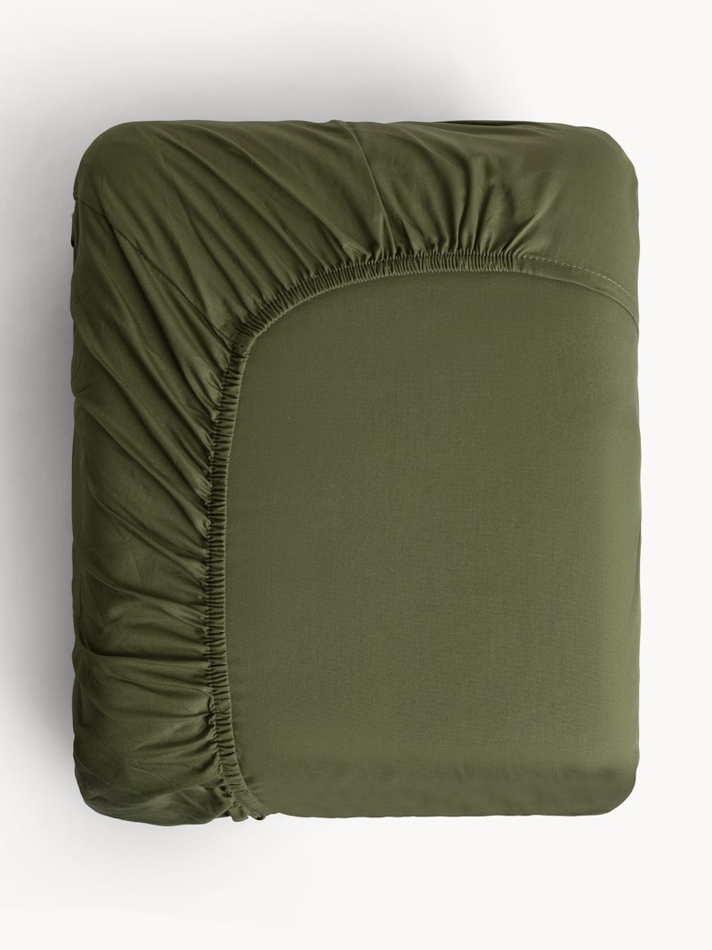 A2 Tu Green          Gree